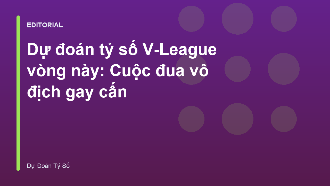 Cầu thủ V-League đang thi đấu trên sân cỏ